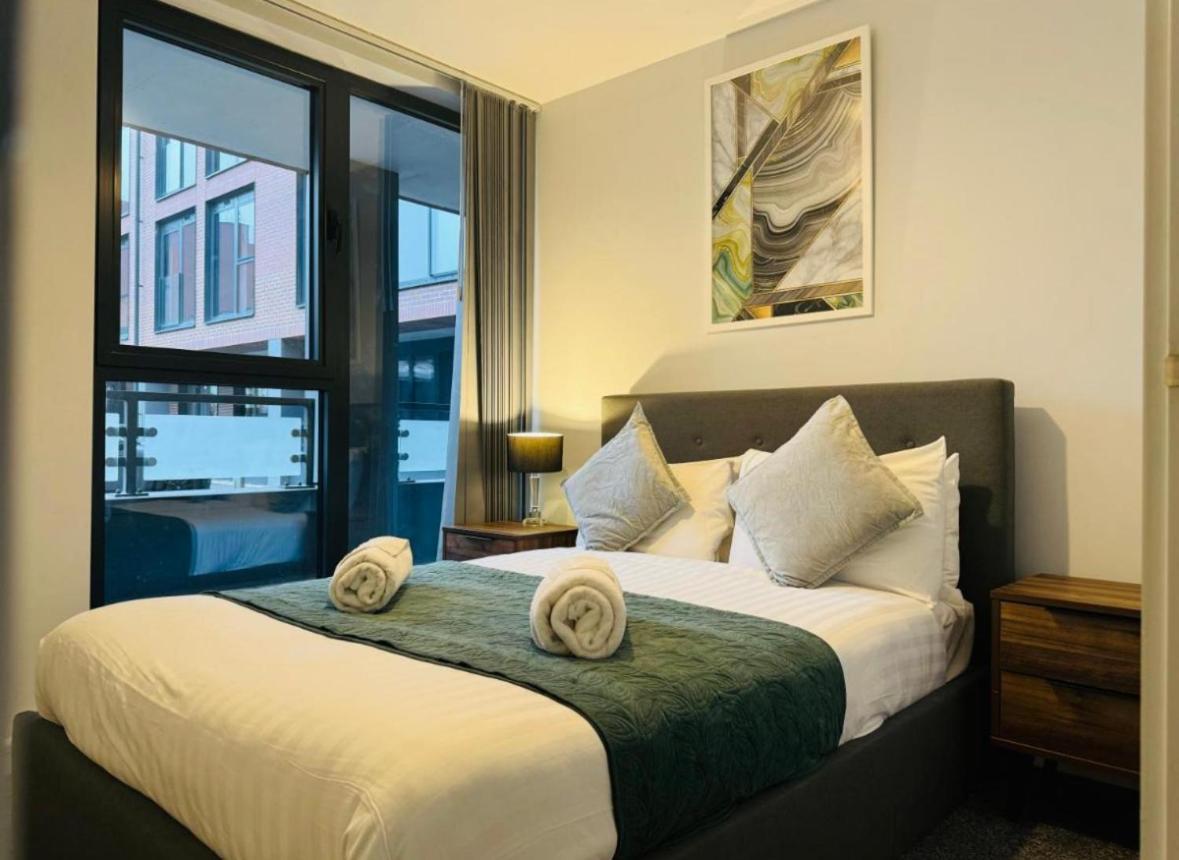 2 Bedroom Digbeth Luxury Birmingham